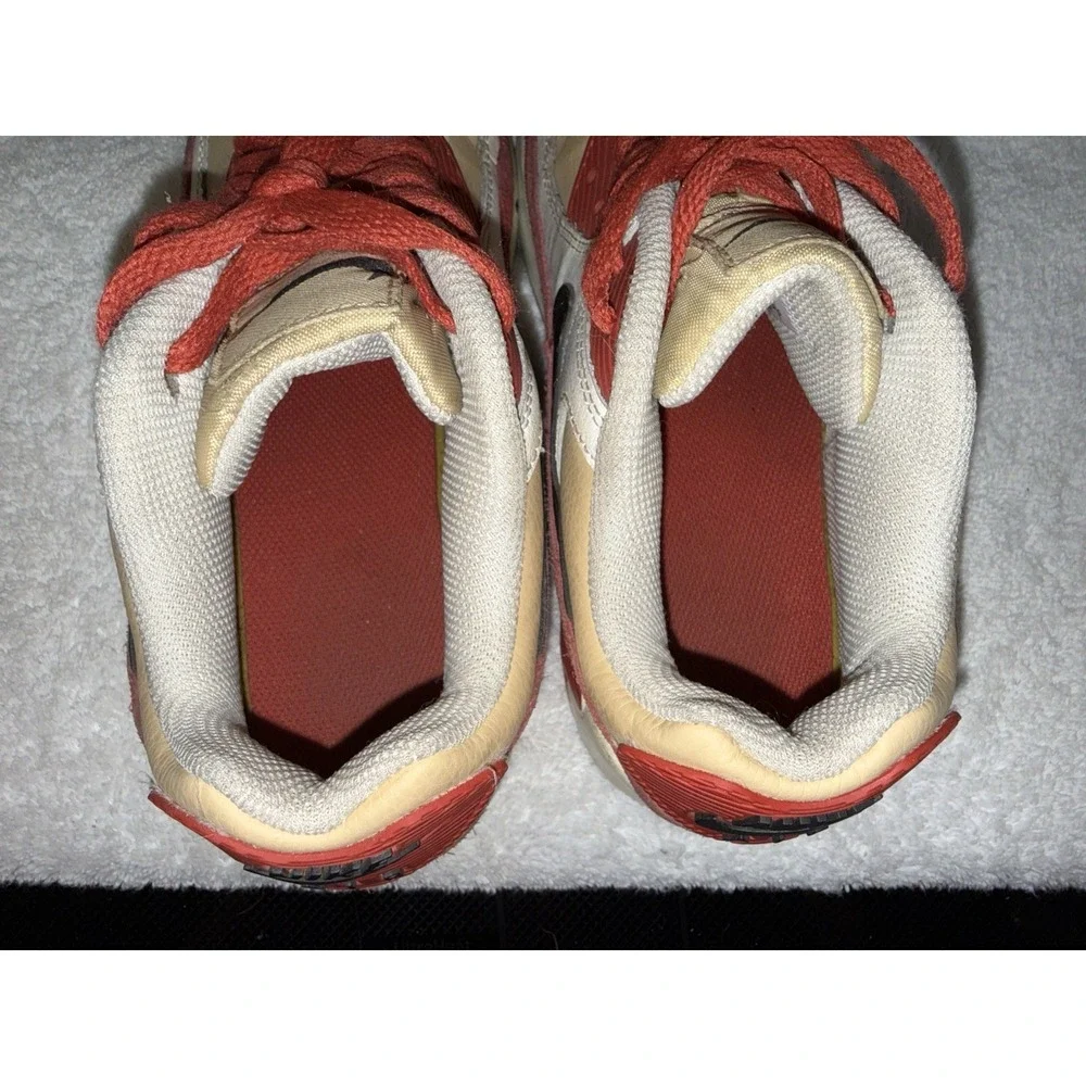Nike Air Max 90 Leather Size 6Y CD6864-200‎ Sesame Red Clay